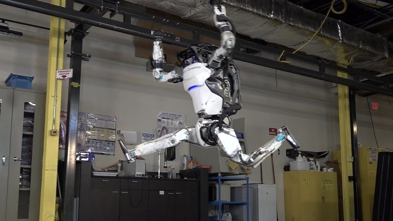 Boston Dynamics научили робота акробатике