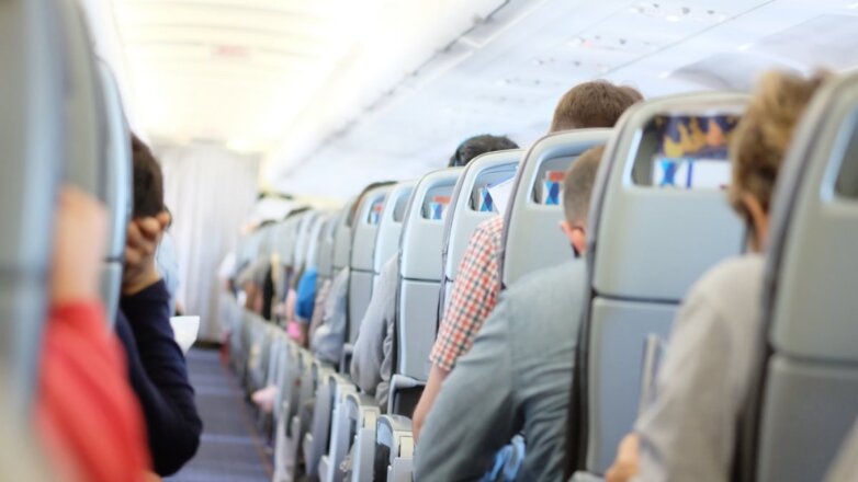 Эксперты назвали самые безопасные места в самолёте