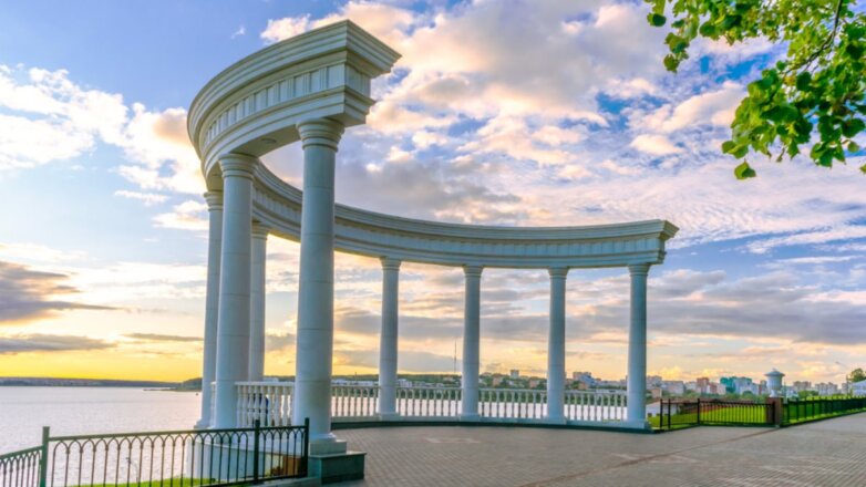 Составлен топ-10 самых бюджетных городов России для осенних турпоездок