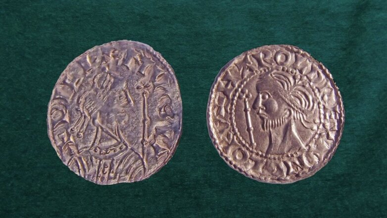 В Великобритании нашли крупнейший клад монет