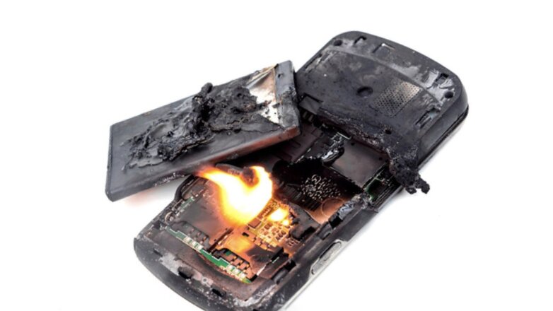 У школьника в кармане брюк загорелся смартфон