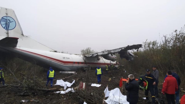 Увеличилось число погибших при аварийной посадке Ан-12 во Львове