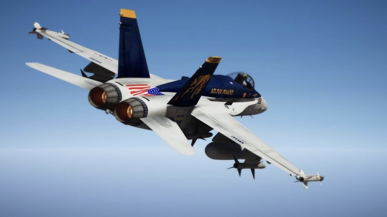Символ ВМС США F/A-18C Hornet совершил последний полет