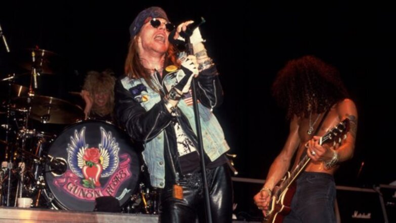 Хит 80-х Guns N 'Roses набрал 1 млрд просмотров на YouTube