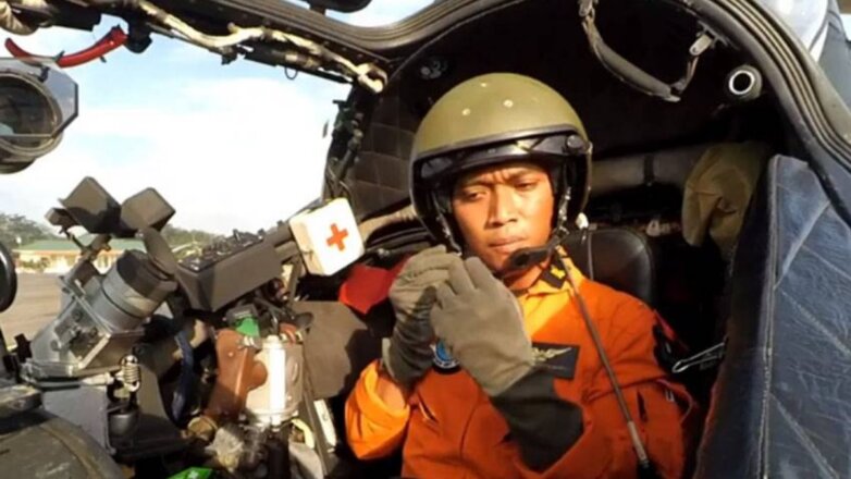 Казус с вертолётом Ми-35П на военном параде в Индонезии попал на видео