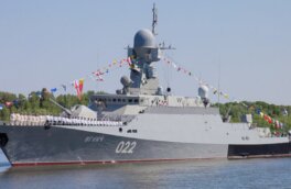 Главную икону ВМФ в Севастополь доставит ракетный корабль