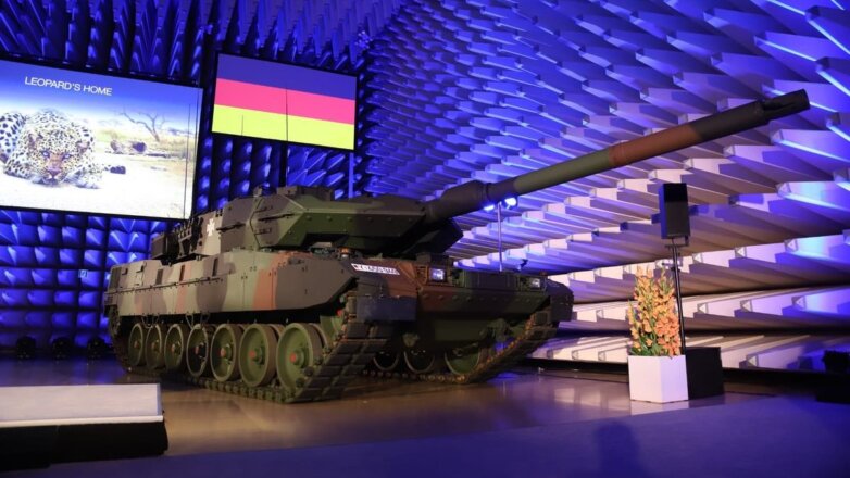 Немецкие военные получили первый серийный танк Leopard 2A7V
