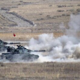 Турецкие войска начали военную операцию в Сирии