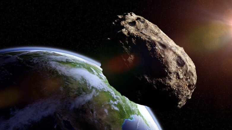 К Земле с огромной скоростью мчится астероид