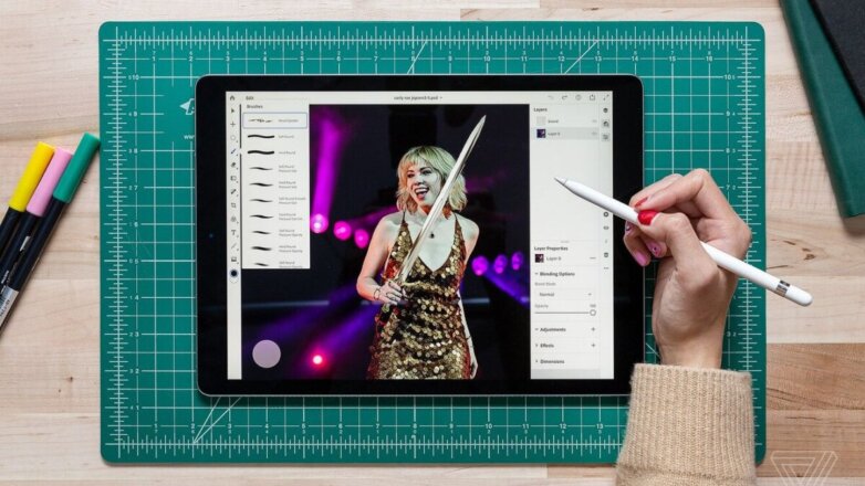 Adobe выпустила для iPad графический редактор Photoshop