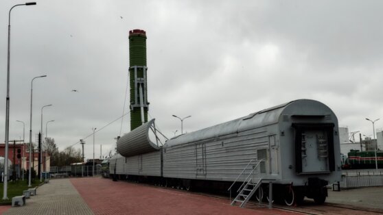 Почему создание ракетного комплекса на железнодорожной платформе – дурная затея