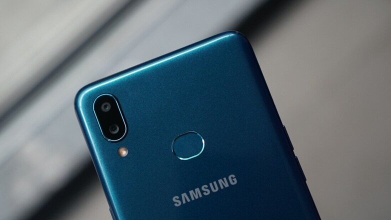 Пользователи смартфонов Samsung нашли предустановленное шпионское ПО
