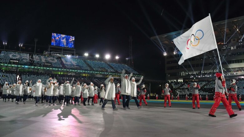 В случае санкций спортсменам из России запретят выступать под своим флагом