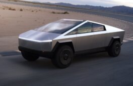 Дорожные испытания пикапа Tesla Cybertruck впервые сняли на видео