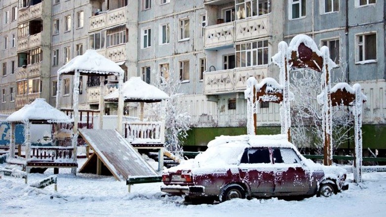 Российских школьников заставили учиться в 50-градусный мороз