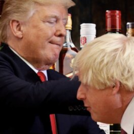 Британский премьер попросил Трампа отменить пошлины на виски