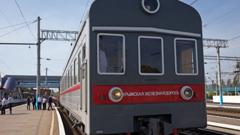 Начинаются продажи билетов на пассажирские поезда в Крым