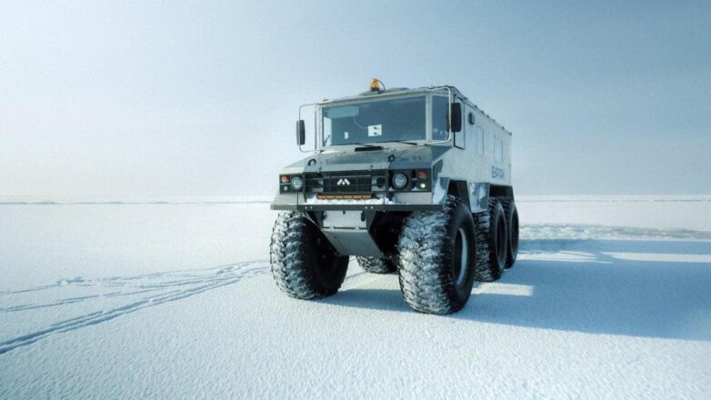 Вездеход «Бурлак» отправят в Антарктиду для монтажа полярной станции