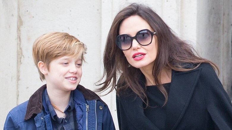 Анджелина Джоли запретила Брэду Питту знакомить дочь с подругами