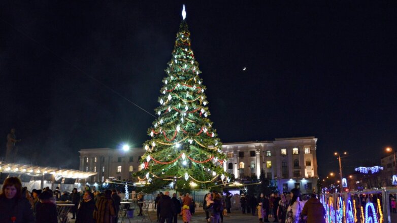 Открытие главной елки Крыма запланировали на День святого Николая