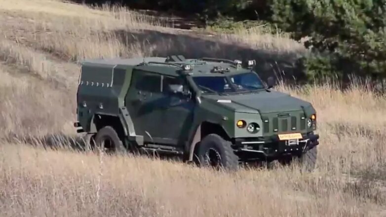 В сети опубликовано видео испытаний нового украинского бронеавтомобиля