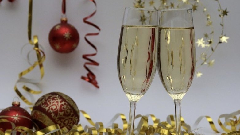 Россиянам рассказали о допустимой норме алкоголя на Новый год