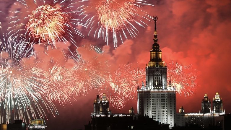 В парках Москвы в новогоднюю ночь прогремят салюты