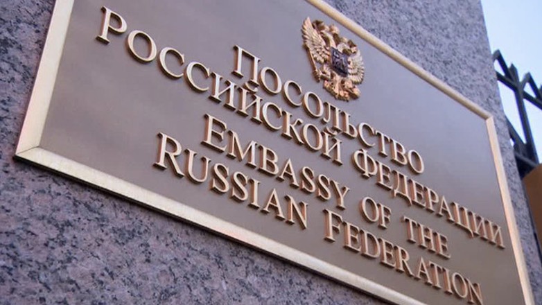 Посольство отреагировало на статью Bloomberg о рейтинге Путина
