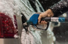 Автомобилистам перечислили эффективные способы экономии топлива