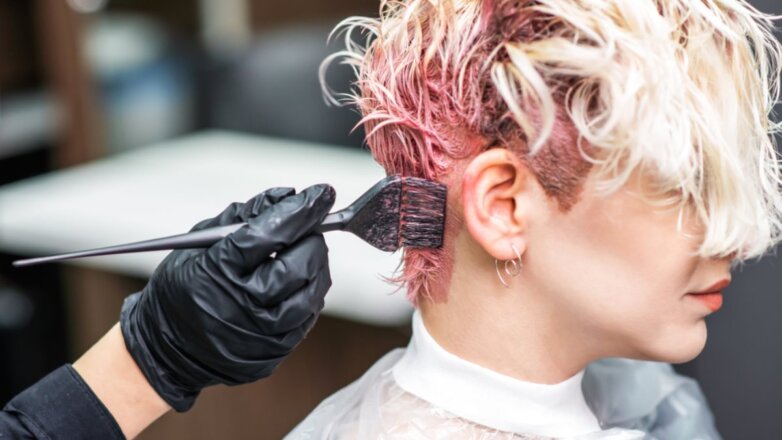 Ученые сообщили о смертельной опасности красок для волос