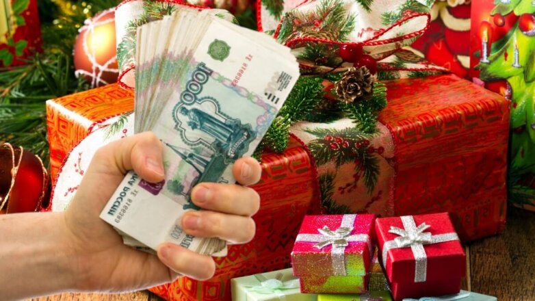 Россияне рассказали о предстоящих расходах на новогодние подарки