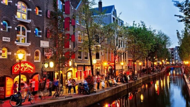 В Амстердаме введен новый налог для туристов