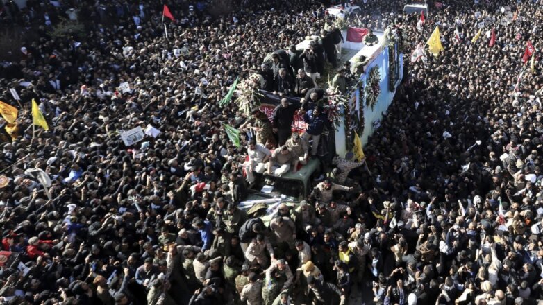 Давка Тегеран похороны 7 января