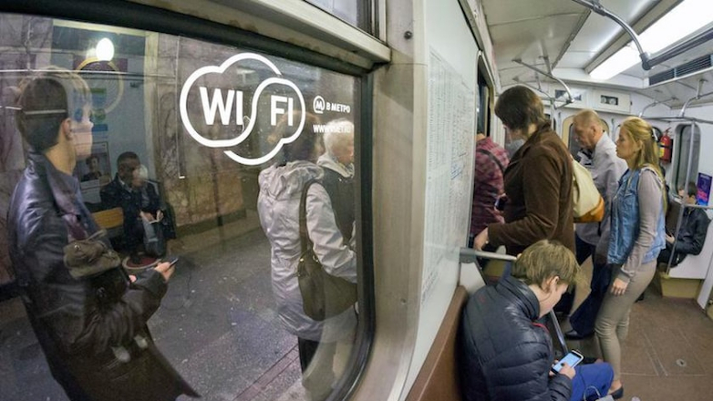 Собянин пообещал увеличить скорость Wi-Fi в метро Москвы