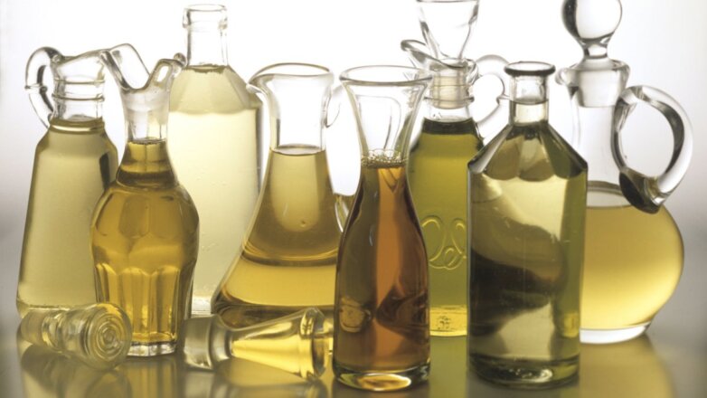 Учёные сравнили пользу оливкового и подсолнечного масел