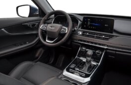 CHERY показала интерьер кроссовера TIGGO 8 для России