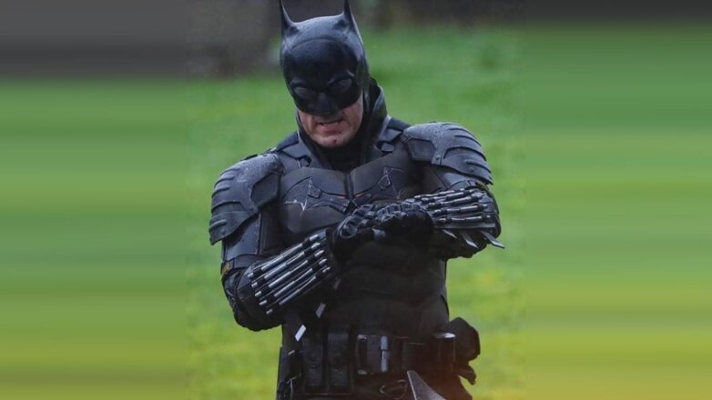 В сети появилось фото костюма Бэтмена из нового фильма
