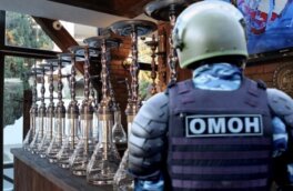 В Москве силовики задержали 70 человек в кальянной