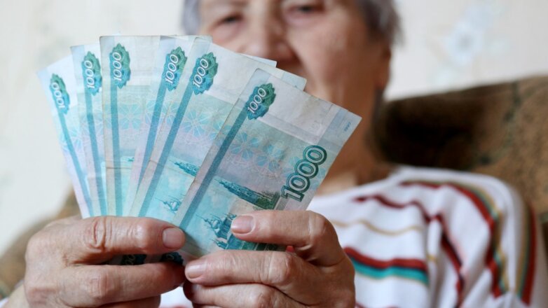 О новых выплатах для некоторых пенсионеров и условиях их получения рассказали россиянам