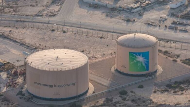 Saudi Aramco отложила публикацию экспортных цен на нефть в мае