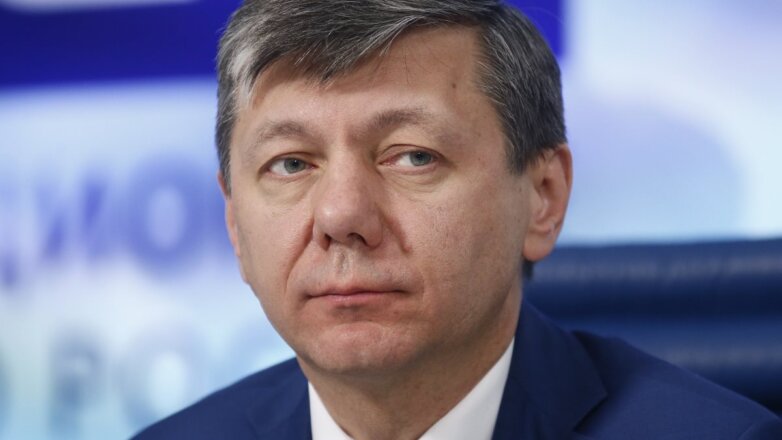Депутат Госдумы Новиков оказался в больнице с подозрением на коронавирус