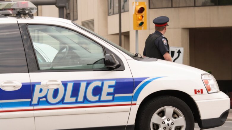 Преступники зарезали 10 человек в Канаде и скрылись