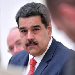 Венесуэла предупредила об обратном эффекте антироссийских санкций