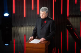 Порошенко назвал сфабрикованными записи разговоров с Байденом 