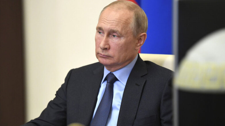 Путин предложил создать в России Национальную базу генетической информации