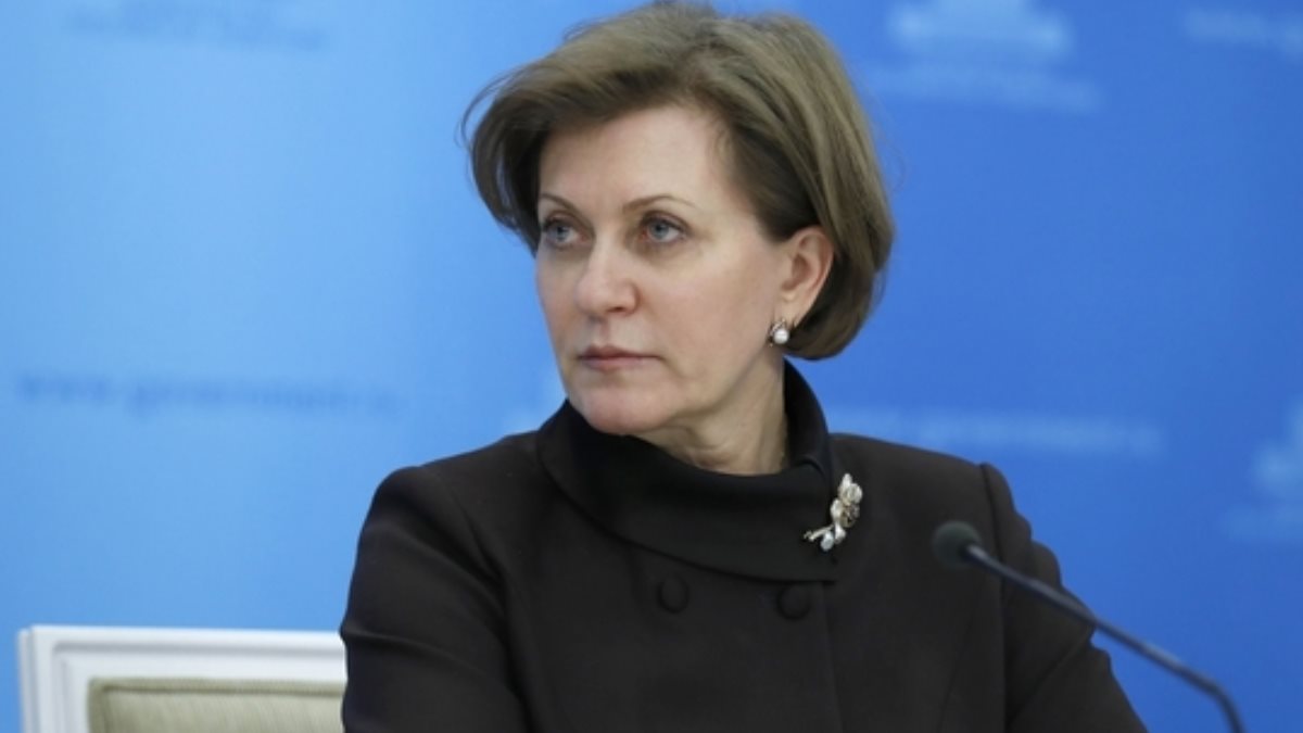 Ужесточение ограничений и индийский штамм: Попова оценила ситуацию с COVID-19 в России