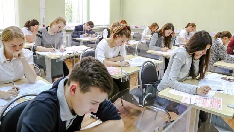 Российским школьникам рассказали о проведении ЕГЭ и ОГЭ