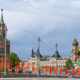 Температура в Москве на День Победы в утренние часы будет чуть выше нуля