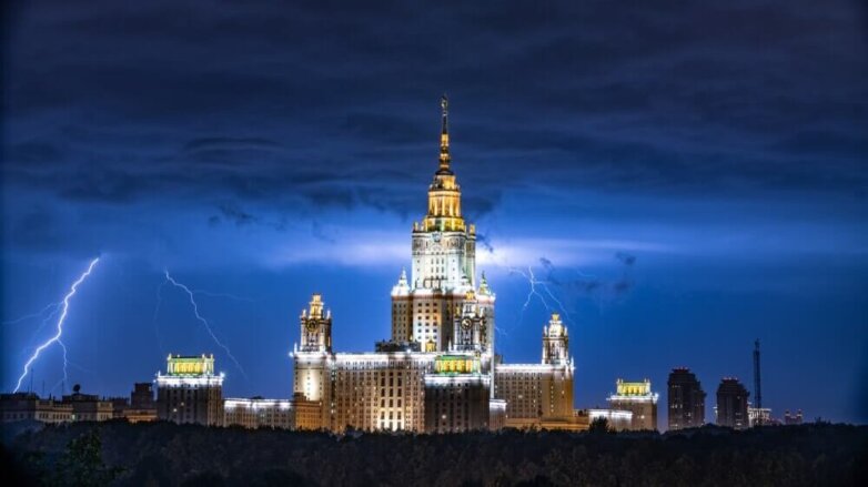 В Москве и Петербурге задержится холодная погода