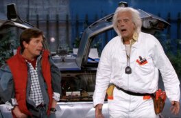 Актеры и создатели фильма «Назад в будущее» воссоединились